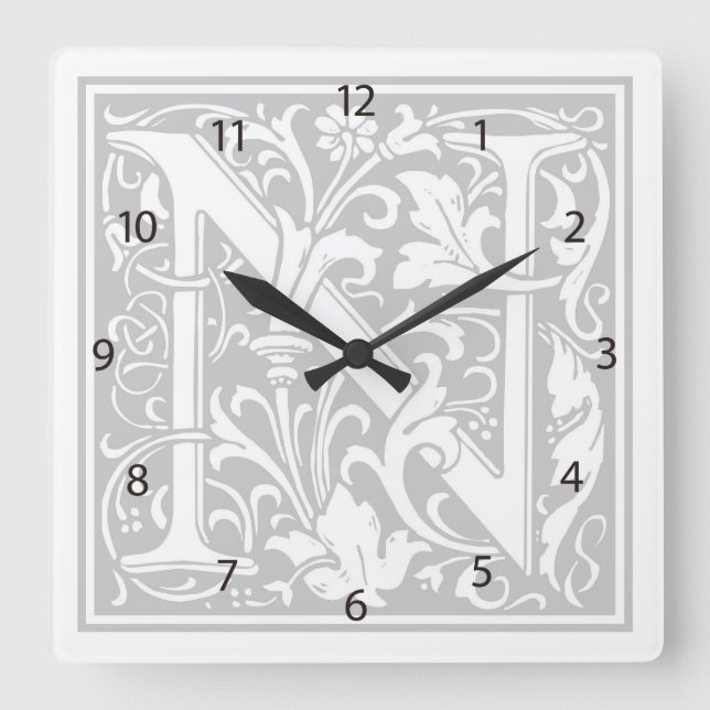 William Morris Alphabet "N" Square Wall Clock Fyrkantig Klocka (Framsida)