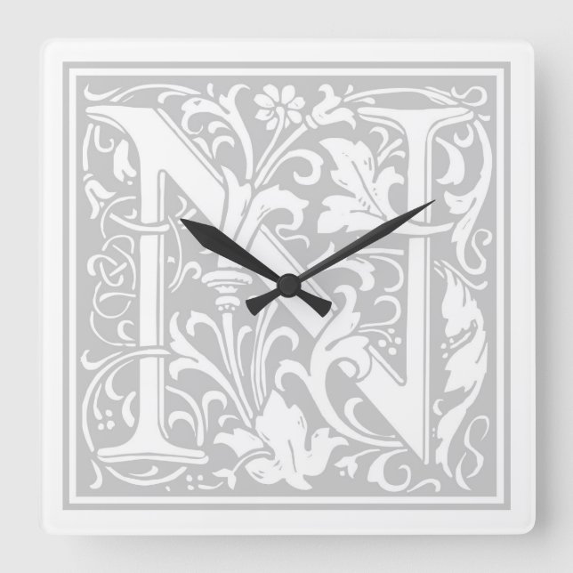 William Morris Alphabet "N" Square Wall Clock Fyrkantig Klocka (Framsida)