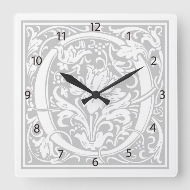 William Morris Alphabet "O" Square Wall Clock Fyrkantig Klocka (Framsida)