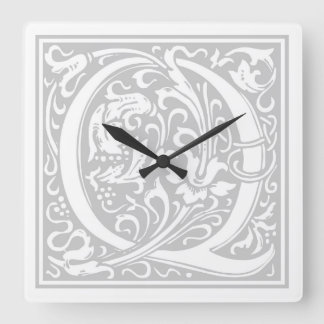William Morris Alphabet "Q" Square Wall Clock Fyrkantig Klocka