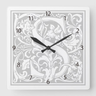 William Morris Alphabet "S" Square Wall Clock Fyrkantig Klocka