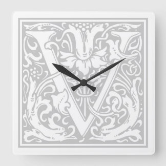 William Morris Alphabet "V" Square Wall Clock Fyrkantig Klocka