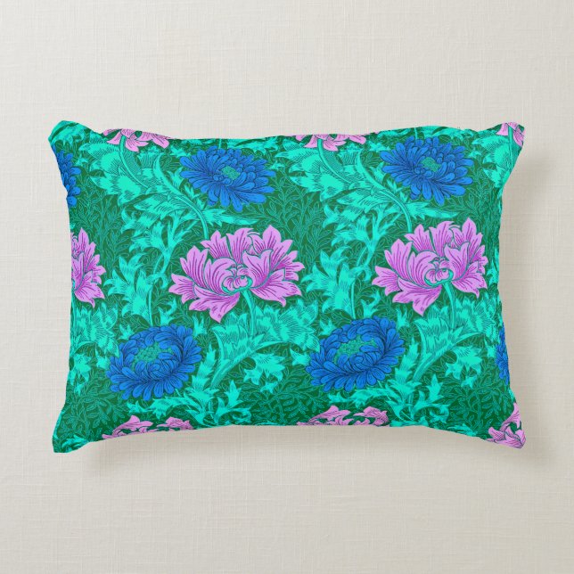 William Morris Chrysanthemums, Aqua and Violet Prydnadskudde (Framsidan)