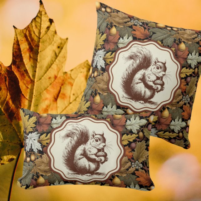 William Morris Höst löv med Squirrel Retro Kudde (Pillows are a perfect autumn accent, inside or on the porch.)