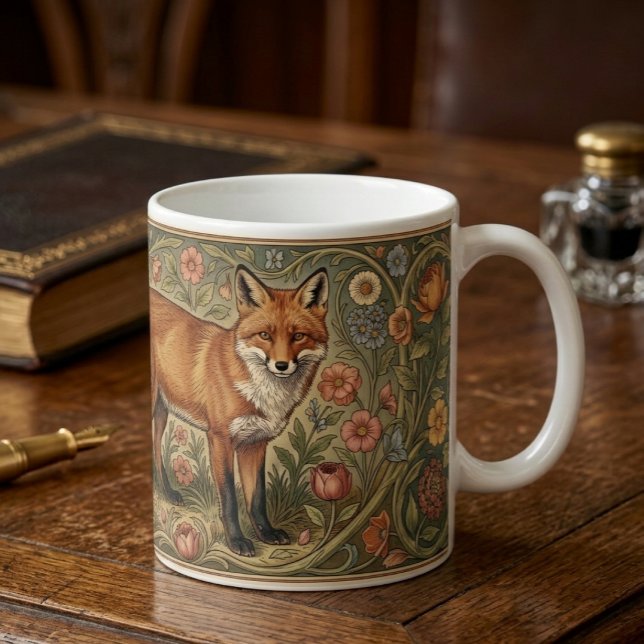 William Morris Inspirerat Mönster Räv i Blommor Kaffemugg (William Morris Inspired Pattern Fox in Flowers Coffee Mug
by Ricaso. A vintage feel in modern art)