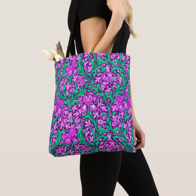 William Morris Irises, Amethyst Lila Tote Bag Tygkasse (Närbild)
