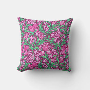 William Morris Irises, Fuchsia Rosa och Vin Kudde