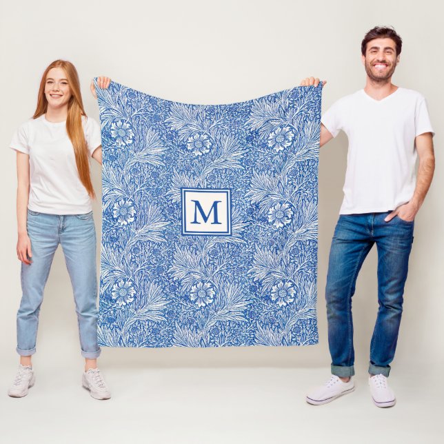 William Morris Marigold Blue Monogram Fleecefilt (På plats)