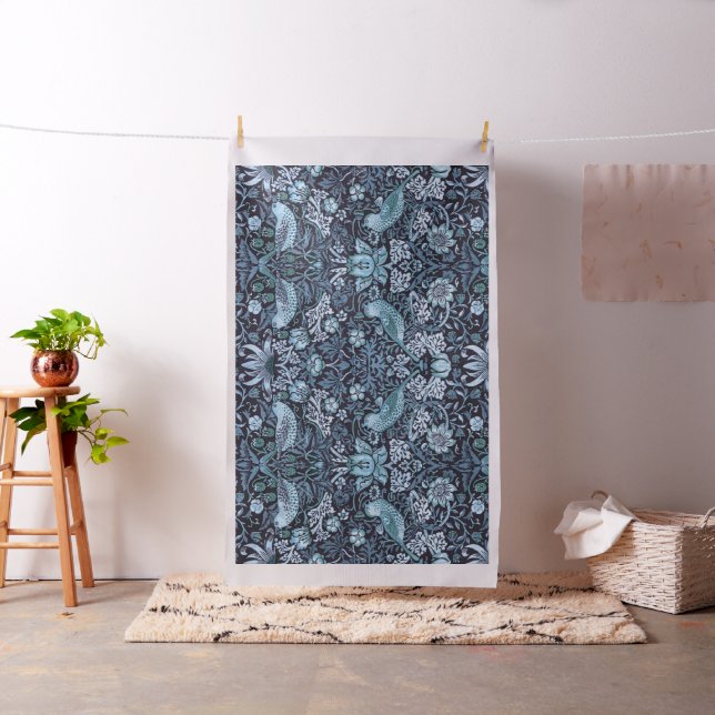 William Morris ’Strawberry Thief’ 5 Tyg (In Situ)