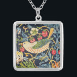 William Morris Strawberry Thief-Blommönstret Silverpläterat Halsband<br><div class="desc">William Morris Strawberry Thief Blommönster Necklace</div>