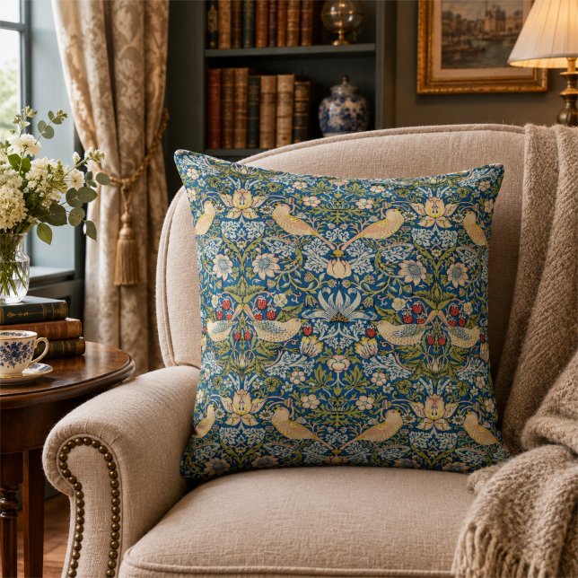 William Morris Strawberry Thief Kuddvar Kudde (William Morris Strawberry Thief Throw Pillow)