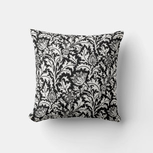 William Morris Thistle Damask, Black and White Kudde