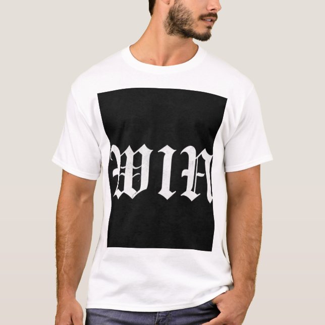 WIN Gotisk Kalligrafi T-Shirt | Mörk Estetik Mo (Framsida)
