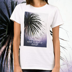 Windblown Handflatan Träd Tropical Chic T-Shirt