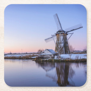 Windmills i vintern i en soluppgång, Holland Underlägg Papper Kvadrat