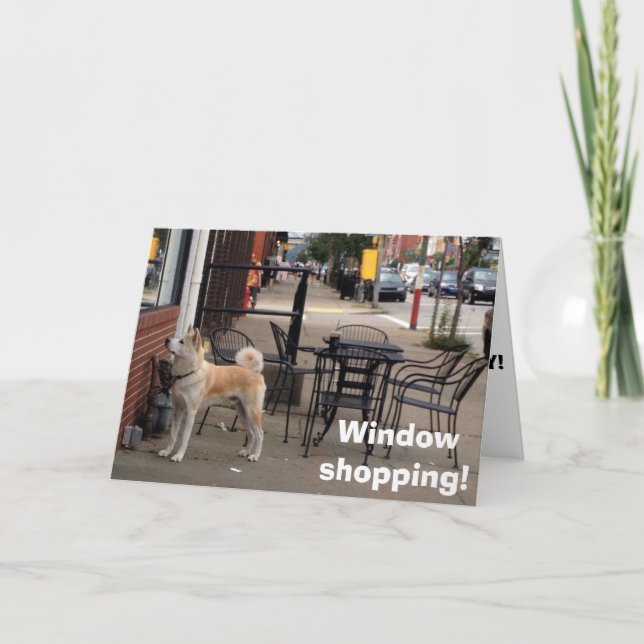 WINDOW SHOPPAR "AKITA" SAYS GRATTIS PÅ FÖDELSEDAGE KORT (Framsida)