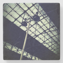 Windows vid station. stenunderlägg