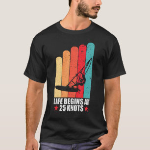 Windsurfing Life börjar vid 25 knop Vintage Retro T Shirt