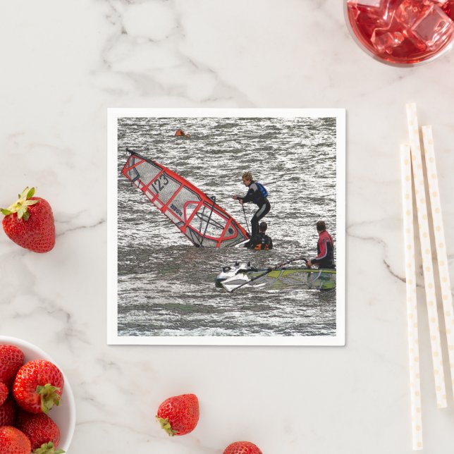 WINDSURFING PAPPERSSERVETT (Insitu)