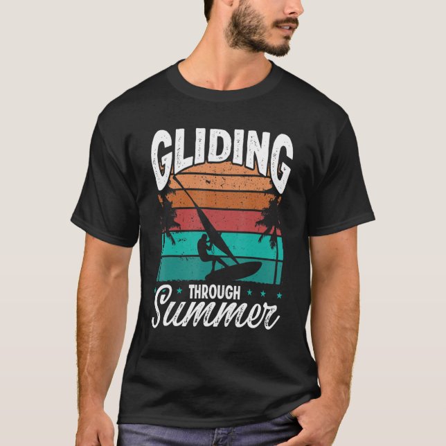 Windsurfing Vintage Board Gliding Summer Windsurfe T Shirt (Framsida)