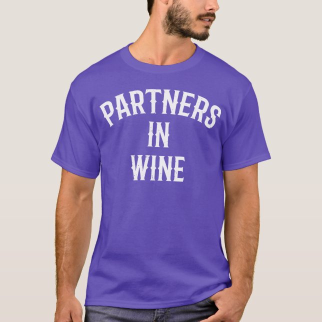 Wine funny quote friend t shirt (Framsida)