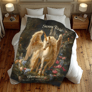 Winged Horse Vintage Renaissance Gilded Unicorn Fleecefilt
