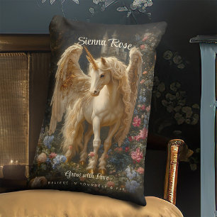 Winged Horse Vintage Renaissance Gilded Unicorn Lumbarkudde