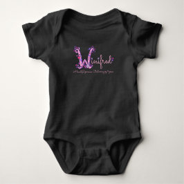 Winifred flickor W namn betydelse anpassad T Shirt