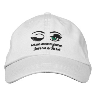 Winking Eyelash hat Broderad Keps