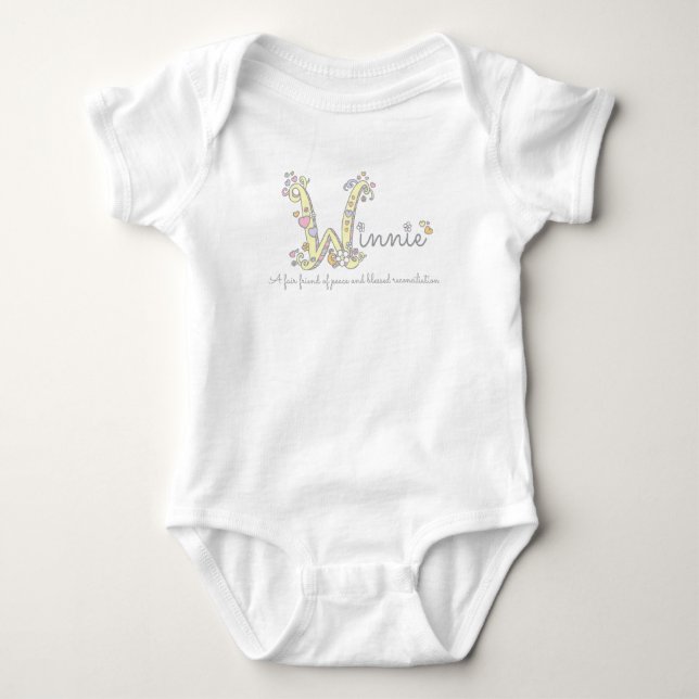 Winnie Girl namn betyder W monogram hearts Tröja (Framsida)