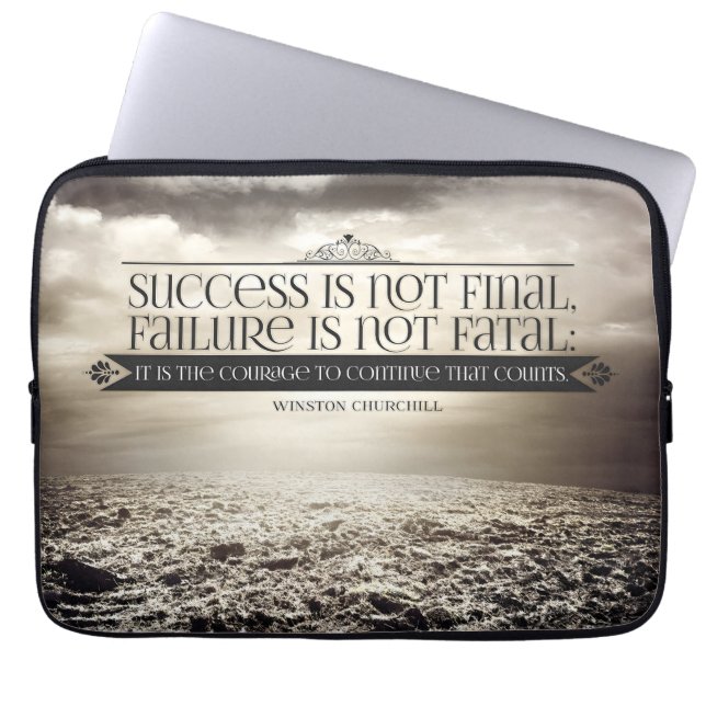 Winston Churchill inspirational Quote "Courage" Laptop Fodral (Framsidan)