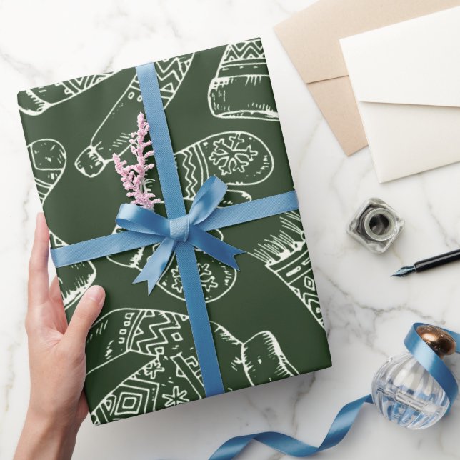 Winter Attire Sweaters Mittens Scarves Socks Wrapp Presentpapper (Gifting)