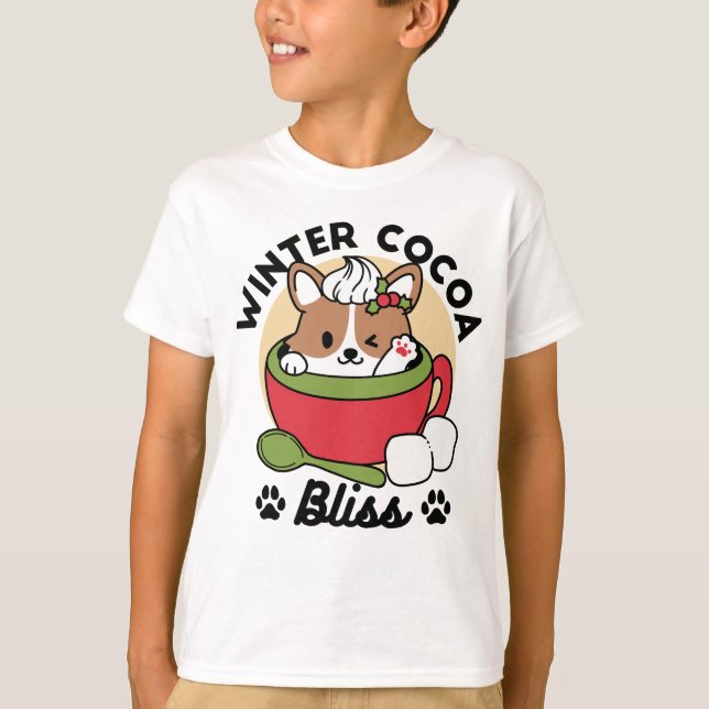 Winter Cocoa Bliss - Cute Hund in Mugg Design T Shirt (Framsida)