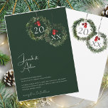 Winter Emerald Grönt Den kommande jul Bröllop Inbjudningar<br><div class="desc">Vinter Emerald Grönt - Elegant Foliage in Rustic Evergreen Hues. Bygg upp säsongens lockelse med vår traditionella julbröllopsinbjudan, som är förankrad i riken och den festliga färgen av rött och grönt. Den här inbjudan till elegant innehåller ömtåliga bladaccenter som framkallar skönheten hos vintergröna karm. Med en perfekt som blandar modern...</div>