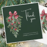 Winter Emerald Grönt Den kommande jul Bröllop Tack Kort<br><div class="desc">Winter Emerald Grönt Bröllop tackkort för julafton - Elegant Foliage i Rustic Evergreen Hues. Bär säsongens fantasi med vårt traditionella julkort bröllop, som du lägger till i rik och festliga färg av rött och grönt. Den här eleganten är ett tack för att du har ett kort med ömtåliga bladaccenter som...</div>