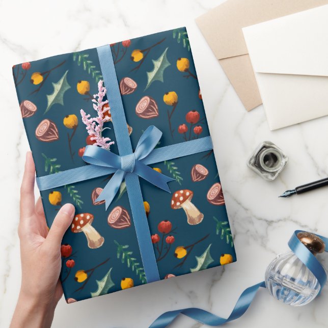 Winter Foraging Mushroom Presentpapper (Gifting)