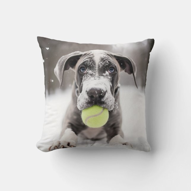 🐕 Winter Great dane valp med 🎾 tennis bollar Kudde (Framsida)