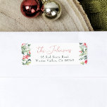 Winter Greenery Holly & Gräs-skriptfamiljen Namn Returadress Etikett<br><div class="desc">Den här julreturadressetiketten visar din familj namn i elegantens röda skriptkalligrafi och dina adress eller kontaktuppgifter nedan i klassiskt serif-typografi. På vardera sidan av etiketten finns det illustrationer av vattenfärgsgröna grejer. Vintervintern omfattar grönt löv, ljusröda bär, holly och gräs. Dessa etiketter är perfekt för att förbättra din helgdag, ge varje...</div>