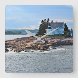 Winter Harbour Lighthouse, Maine Clock Fyrkantig Klocka