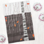Winter Ligcape Träd Art Kökshandduk<br><div class="desc">Den sista av Löven. Minimalistisk contemporary-landskapskonfärgning med träd under senare höst eller höst,  i början av vintern med ljusa,  färgstarka fallande löv på en svartvit abstrakt med svartvit och svart bakgrund. Originalkonst av Nic Squirrell.</div>