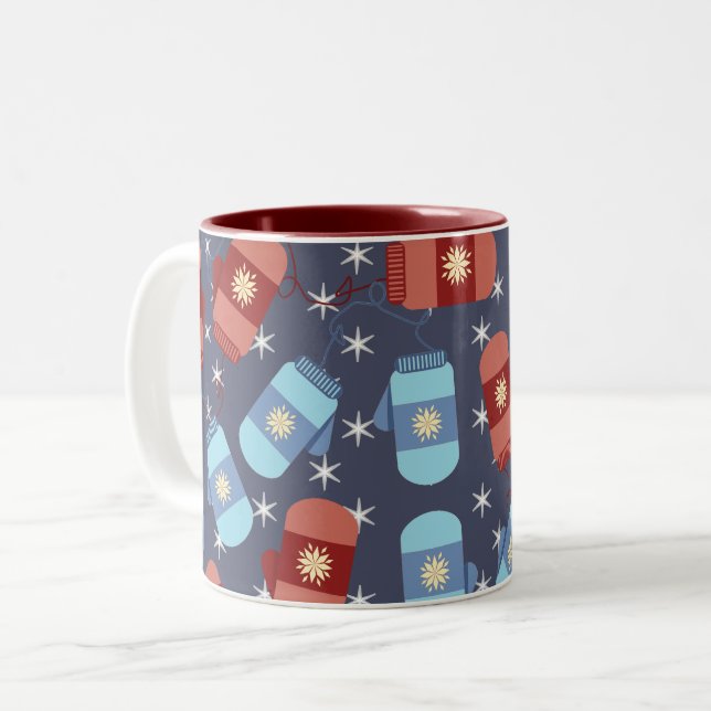 Winter Mittens och Stars Blue Mönster Två-Tonad Mugg (Framsida vänster)
