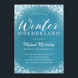 Winter Onederland Pojke 1:a födelsedagen Party Inbjudningar<br><div class="desc">Täck vintern under tematecknet födelsedagsfest inbjudan med vit typografisk text som säger"vintern underland" med glanande snöflingor mot en turkosidblått bakgrund. Underbar för en pojkes första födelsedagsfest under jul- och vintersäsongen.</div>