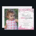 Winter Onederland Snowflake Girl 1st Birthday Inbjudningar<br><div class="desc">Winter Onederland Snowflake Girl Birthday Bjud med anpassningsbar foto. Rosa och Grått Snowflake. Första födelsedagen. Flickan 1:a Bday Inbjudan. Vit bakgrund. Om du vill göra ytterligare anpassningar klickar du på knappen "Anpassa" och användor verktyg som är utformat för att ändra mallen.</div>