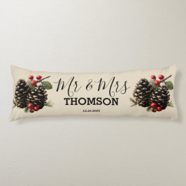 Winter Pinecones & Berries Family Throw Pillow Kroppskudde
