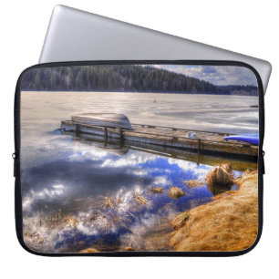 Winter Sjö och Kayak Wilderness Landscape Laptop Fodral