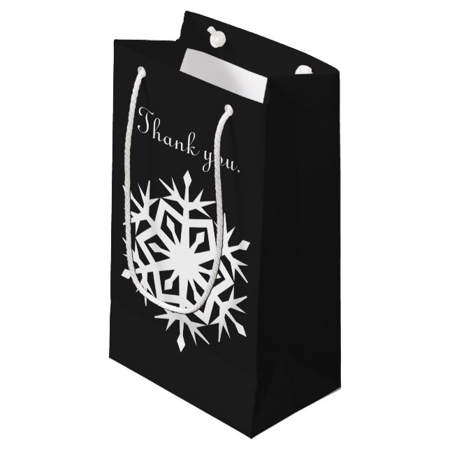 Winter Snöflingor i Black Gift Bag (Framsidan Vinklad)