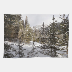 Winter Snowy Mountain Scene Kökshandduk