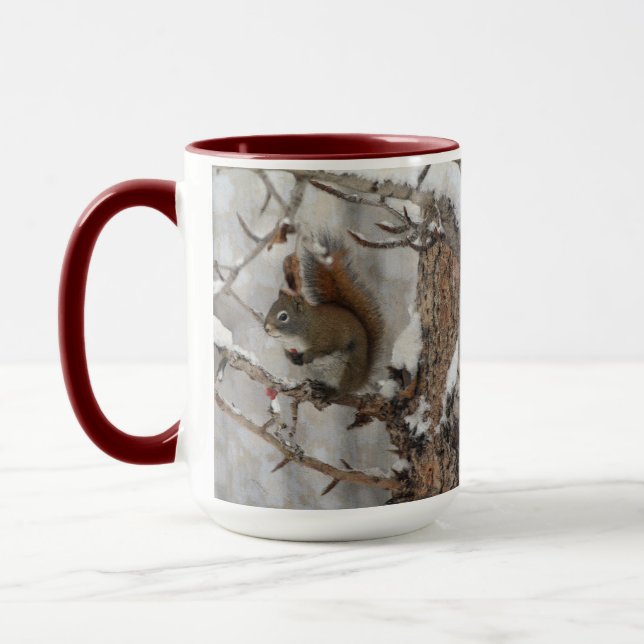 Winter Squirrel, Snö & Red Berries Julafton Design Mugg (Vänster)