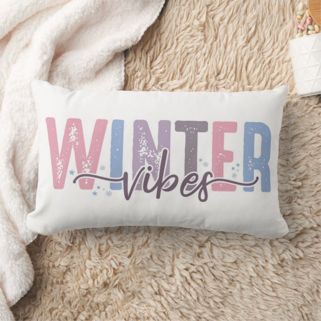 Winter Vibes - Mjuk pastelltypografi Lumbarkudde (Filt)