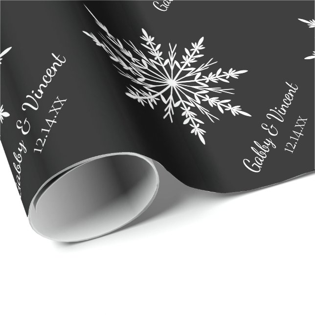 Winter Wedding i Black and White Snöflingor Presentpapper (Rullad Hörn)